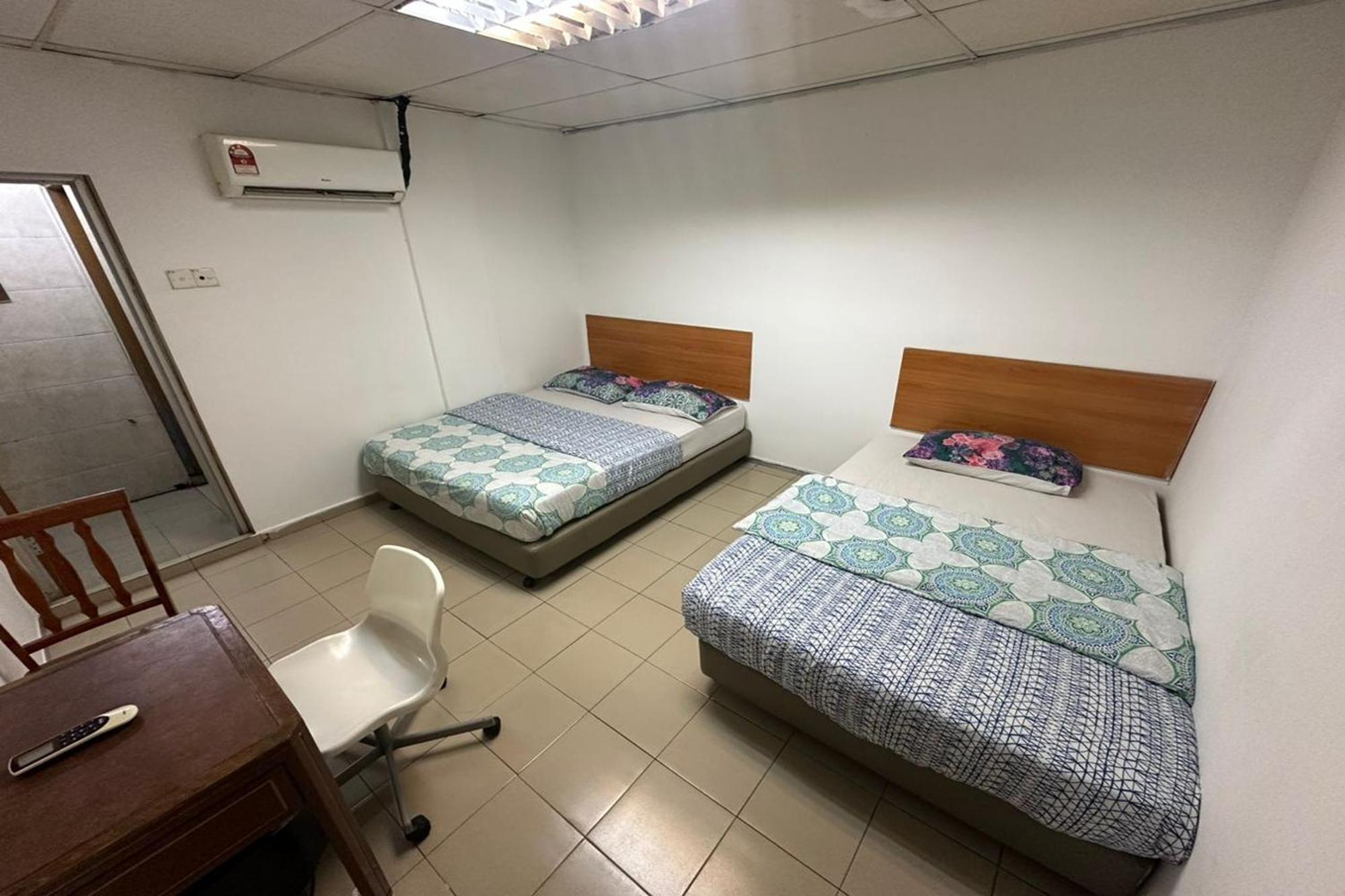 Sha La La Hostel