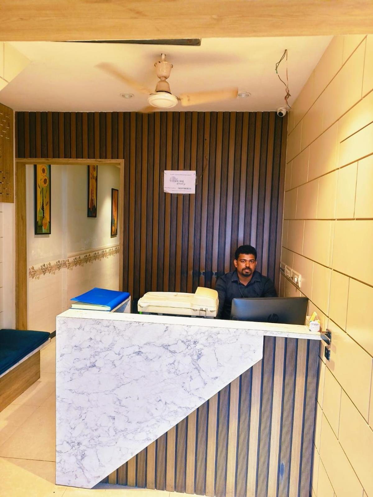 Hotel Sunrise Residency - Mumbai