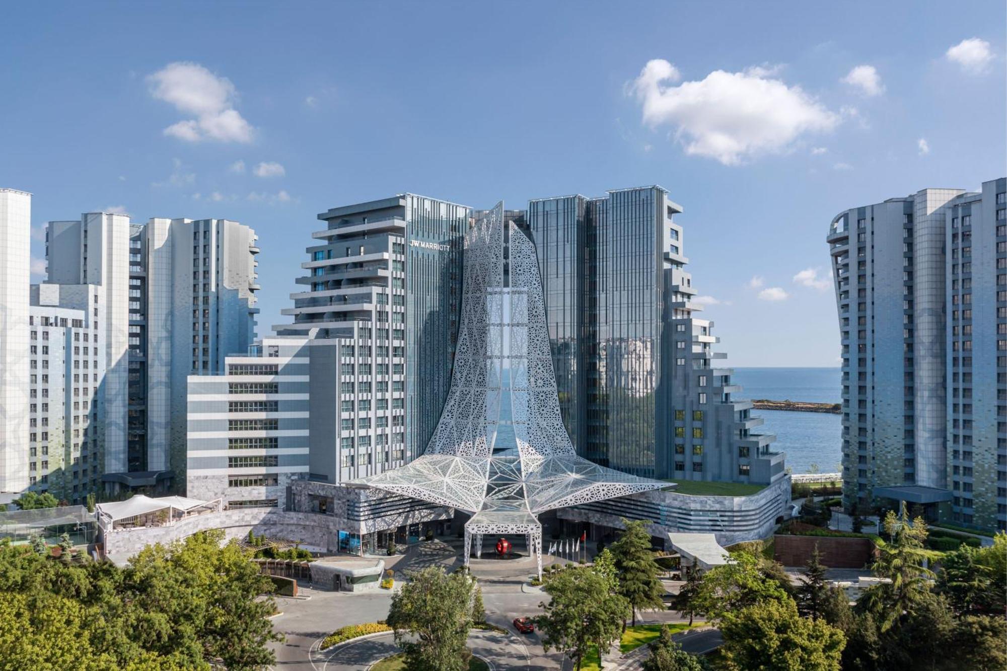 Jw Marriott Hotel Istanbul Marmara Sea