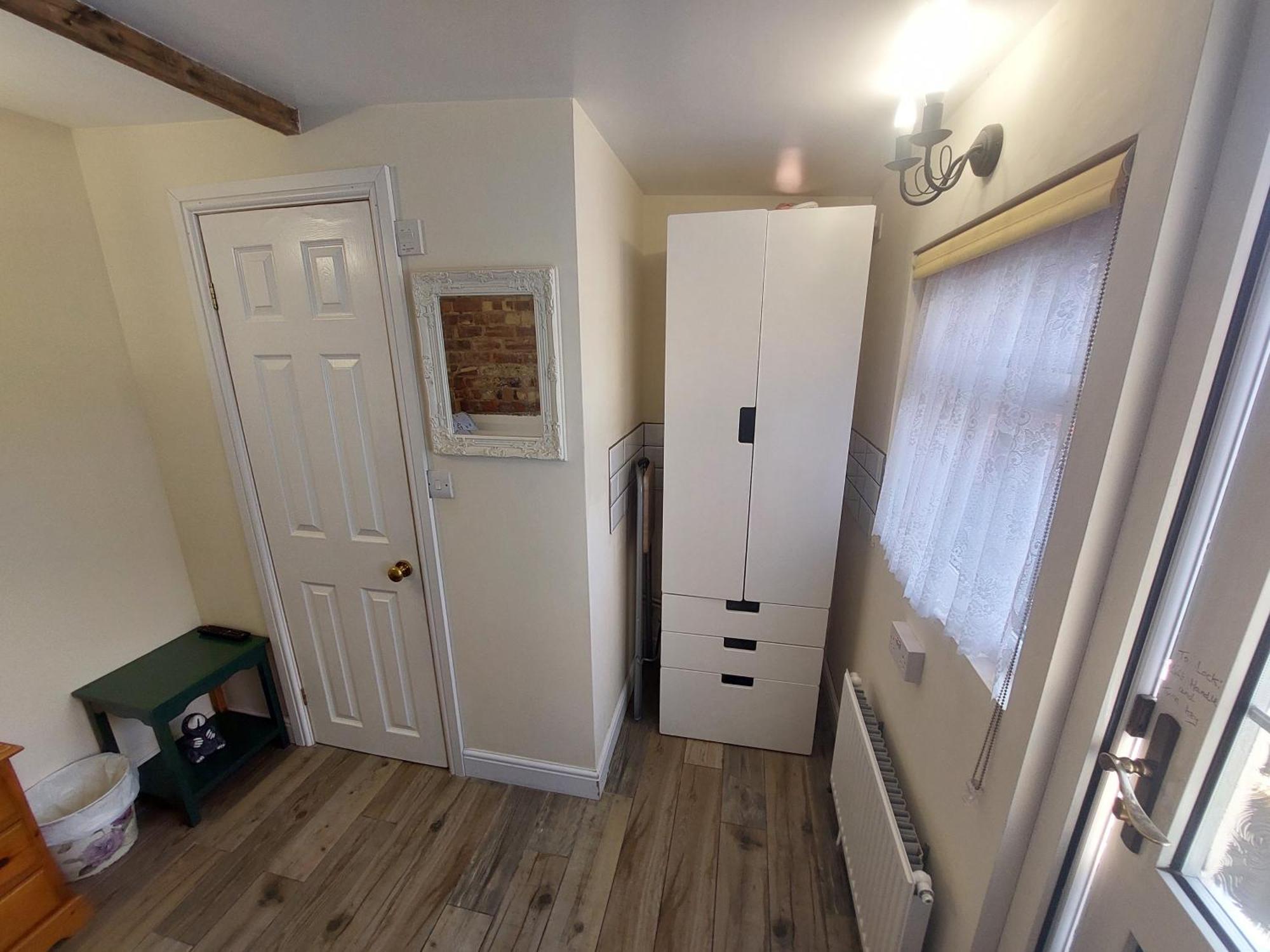 Salisbury Guest House - Free Parking