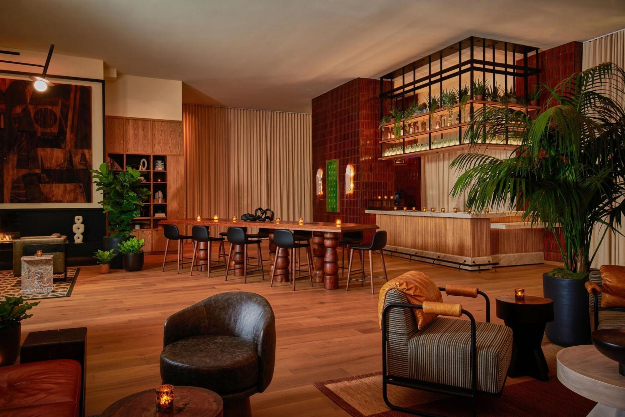 Hollywood Volume, A Tribute Portfolio Hotel