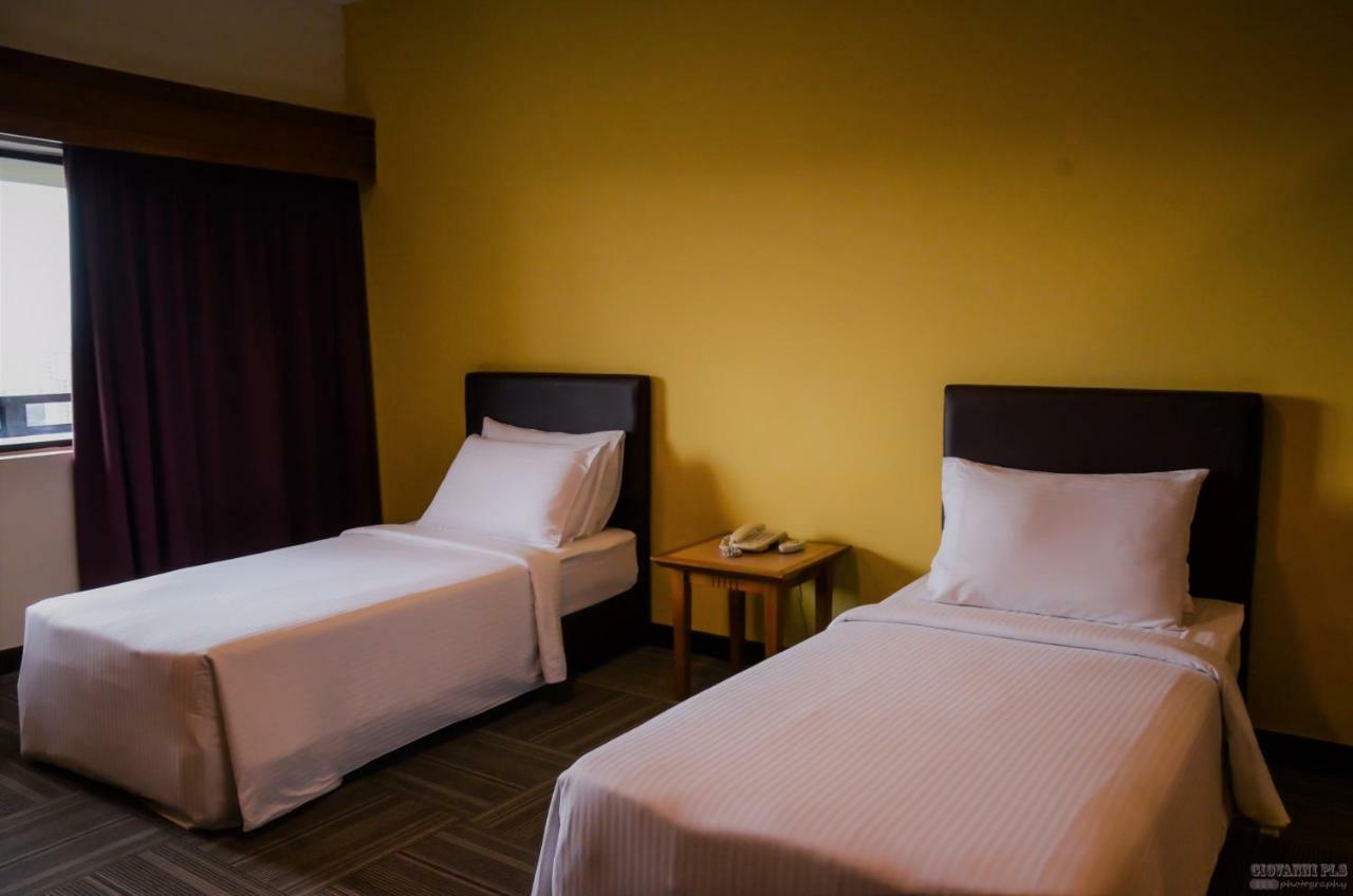 Cempaka Apartment Hotel - Kuala Lumpur