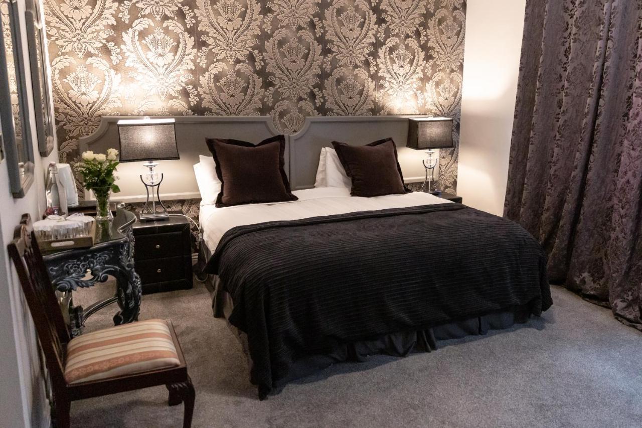 Aaron Court B&B - Dublin