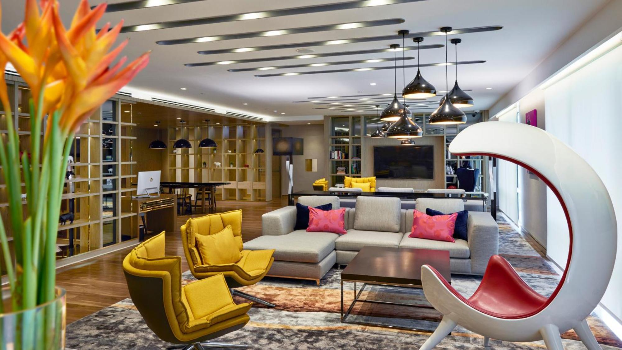 Pullman Kuala Lumpur City Centre Hotel & Residences