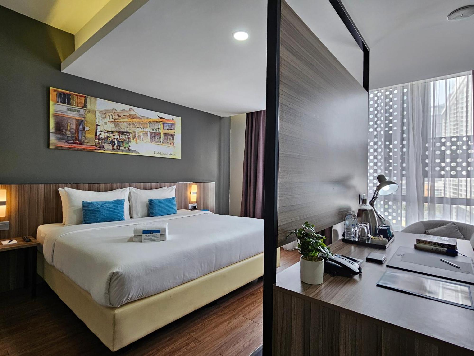 Days Hotel & Suites By Wyndham Kl - Chan Sow Lin Mrt Or Lrt
