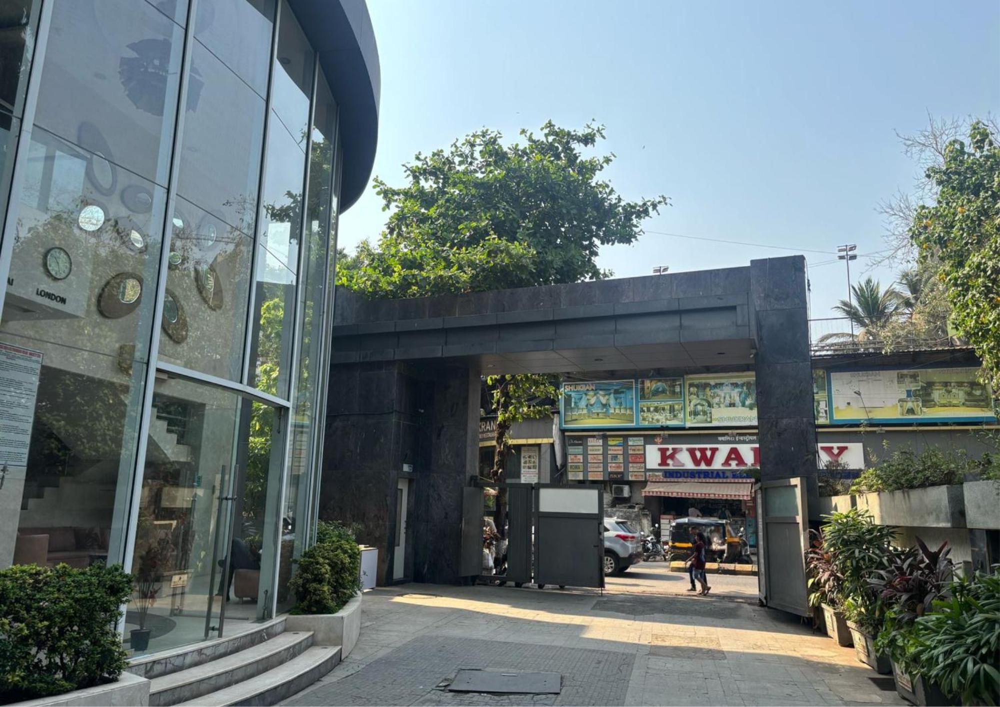 Hotel Sakinaka Inn